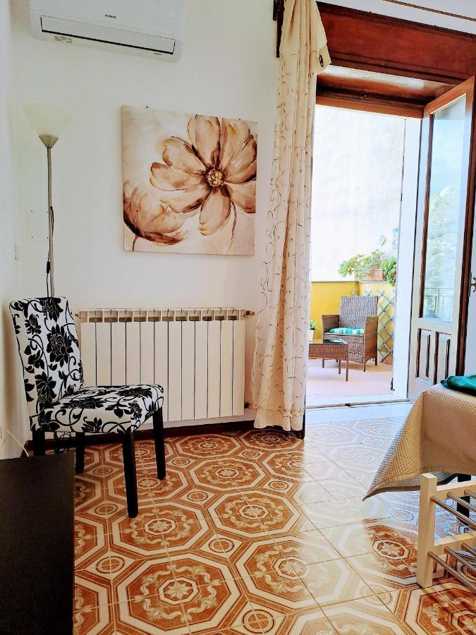 Tao Charming Apartment Таормина Екстериор снимка