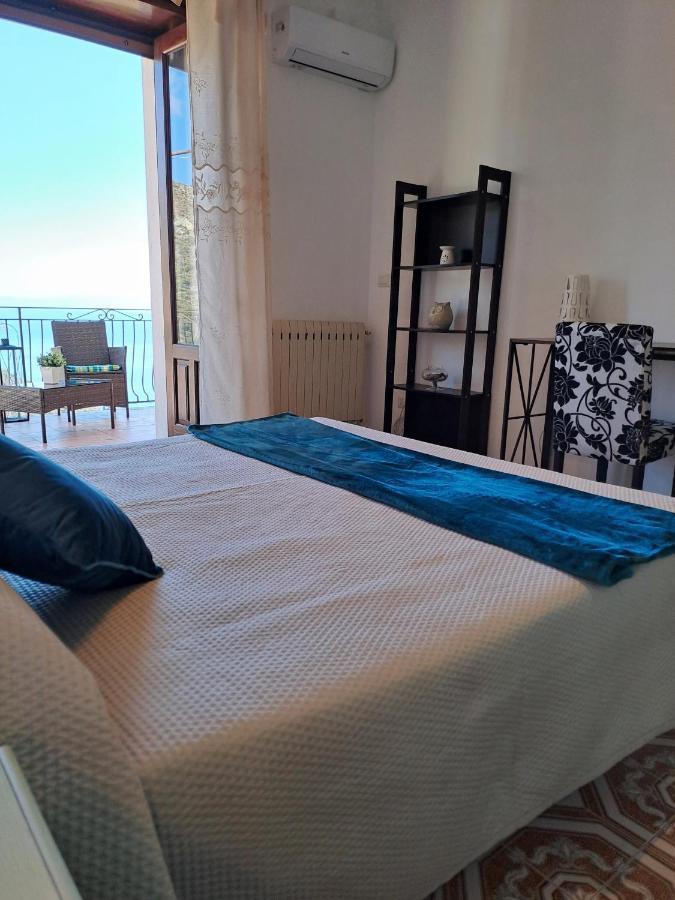 Tao Charming Apartment Таормина Екстериор снимка